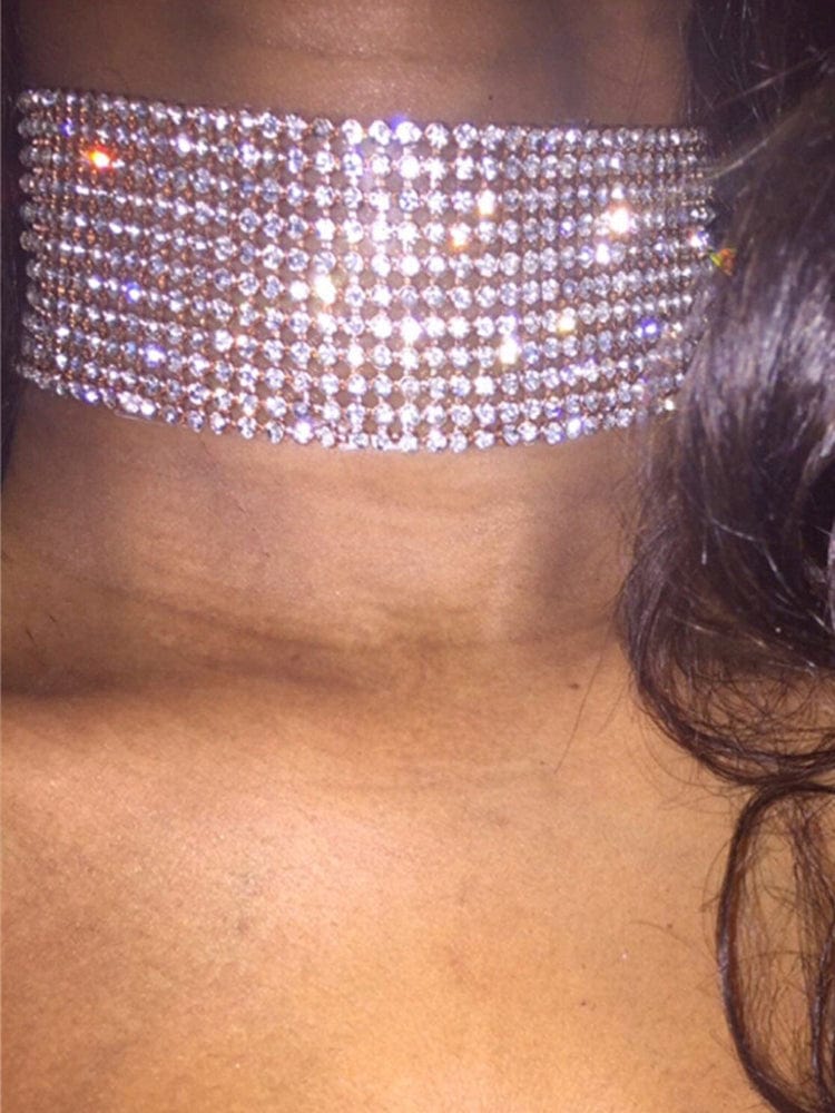 menaful Simple Diamond Choker Necklace