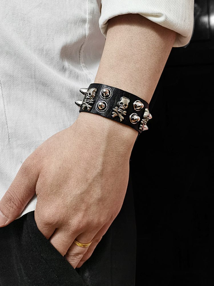 menaful E / Adjustable Punk Leather Stud Bracelet