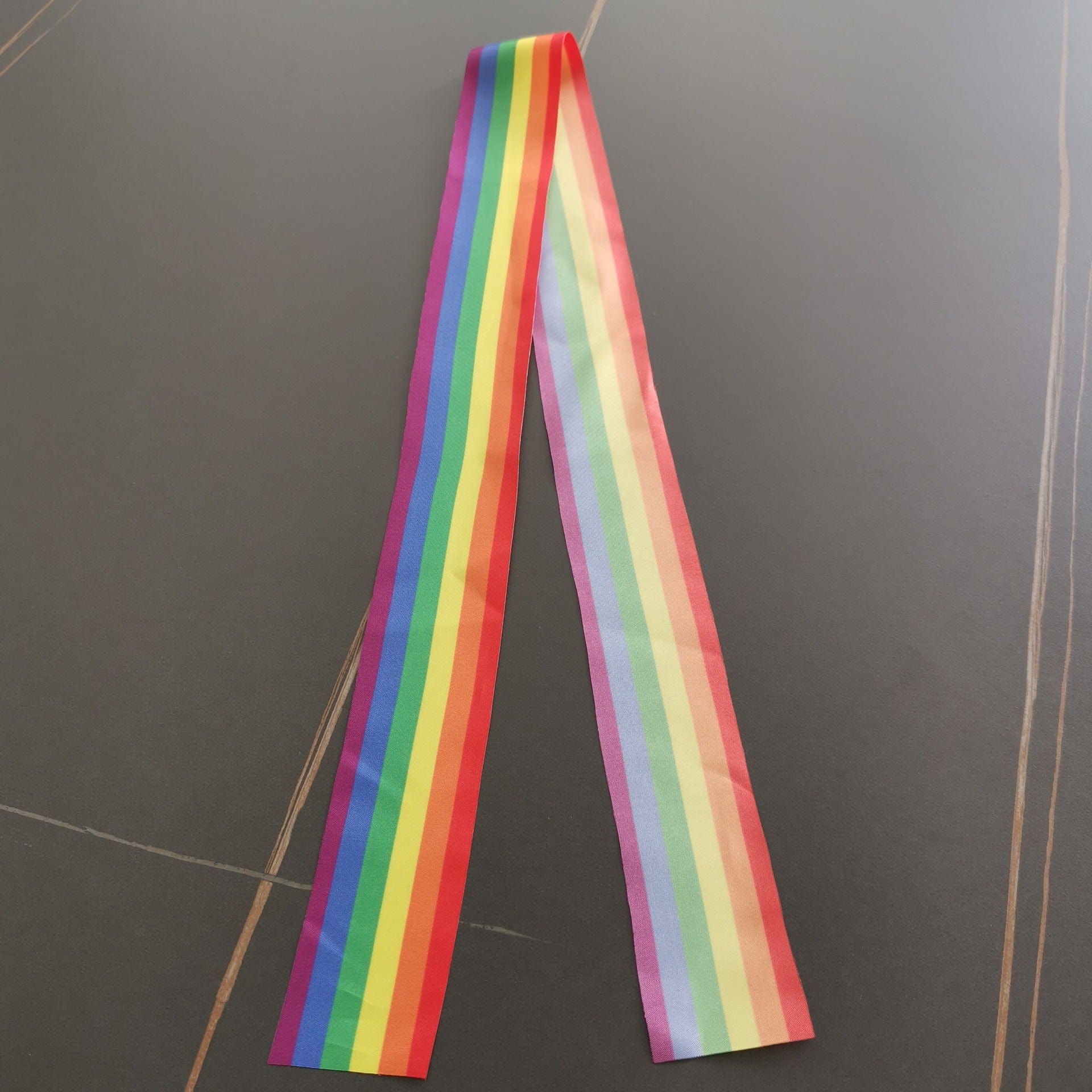 Menaful™ Rainbow Flag Long Ribbon